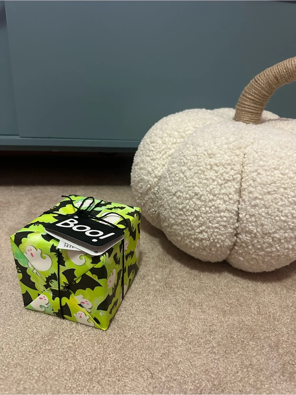 LUSH Boo! Halloween Bath Bomb Gift Set Dracula & Ghostie New 🎃👻🦇